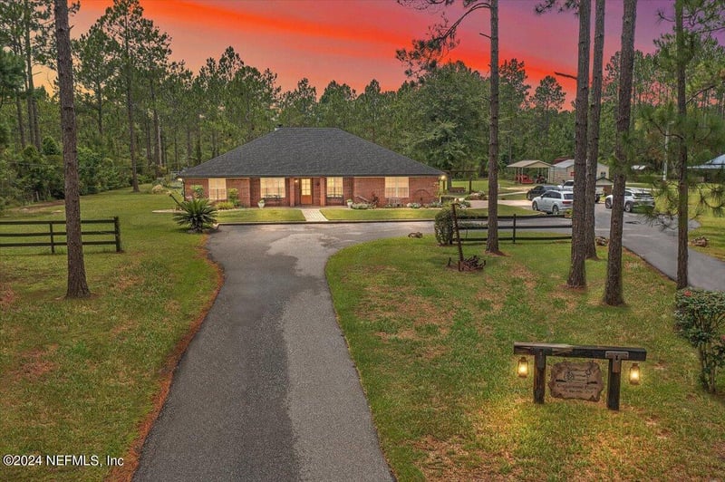 9070 County Road 217, Jacksonville, FL 32234