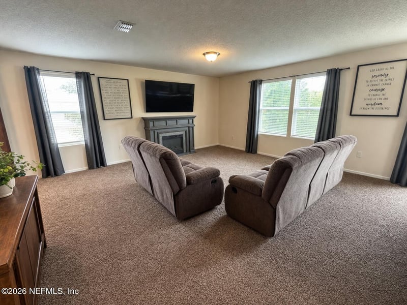 9074 Tahoe Ln, Jacksonville, FL 32222