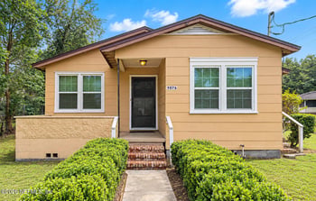 9076 Madison Ave, Jacksonville, FL 32208
