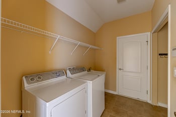 908 Hazeltine Ct, St Augustine, FL 32092