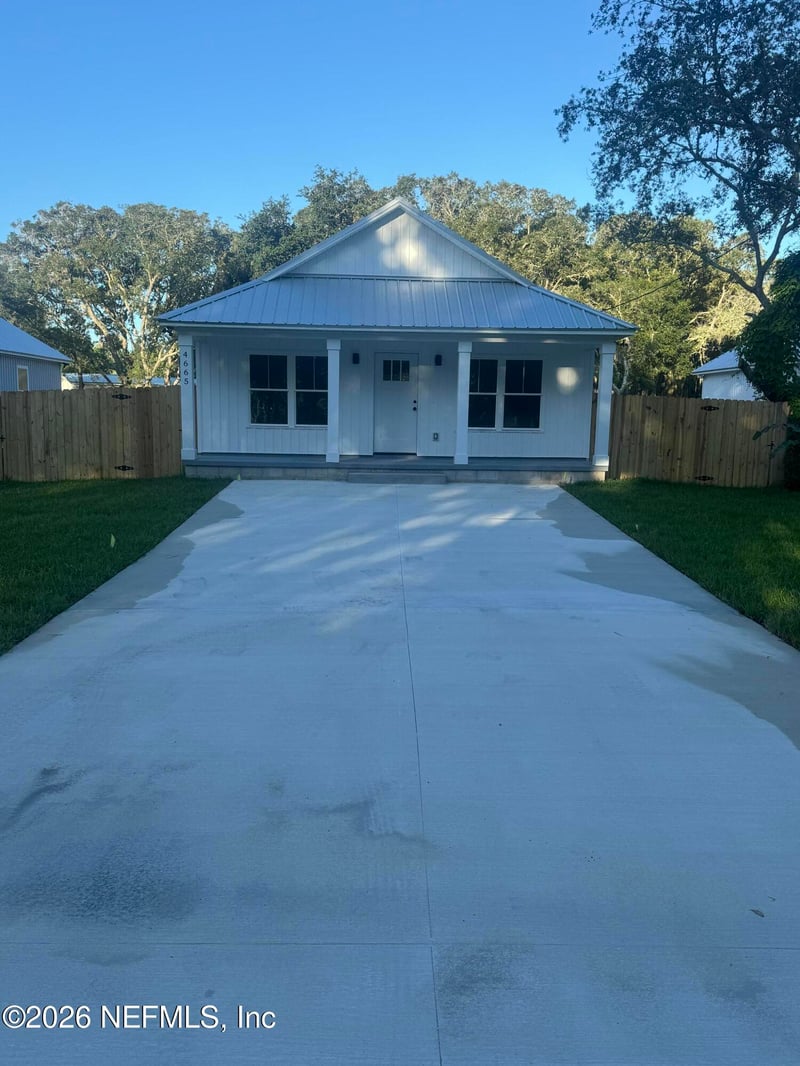 908 Kennedy Dr, St Augustine, FL 32084