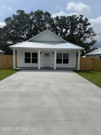 908 Kennedy Dr, St Augustine, FL 32084