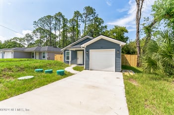 908 W 9th St, St Augustine, FL 32084