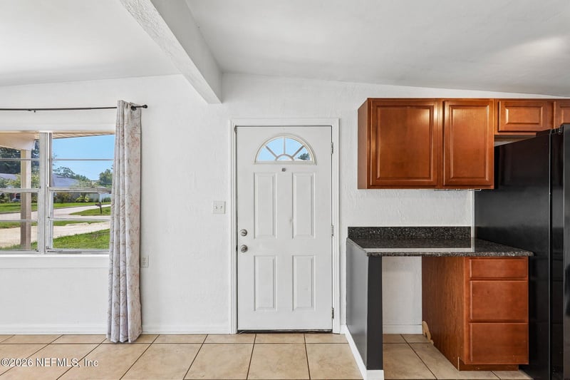 909 7th Ave N, Jacksonville Beach, FL 32250