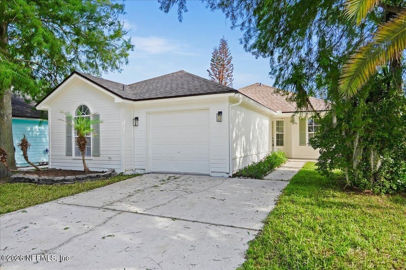 909 Gavagan Rd, Jacksonville, FL 32233