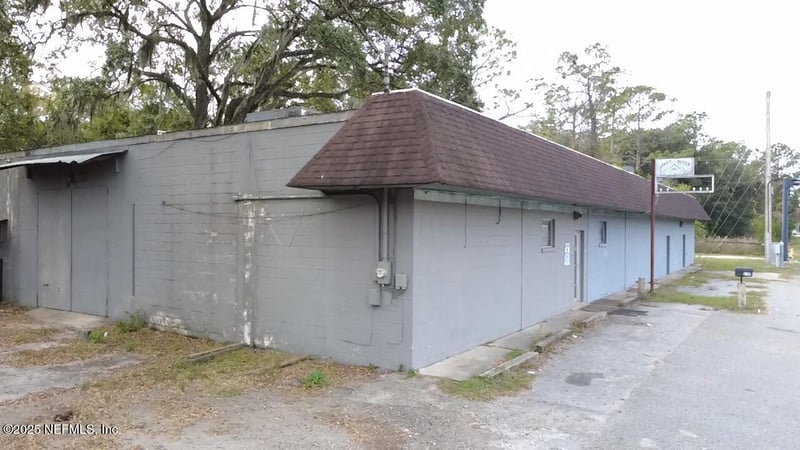 9100 W Beaver St, Jacksonville, FL 32220