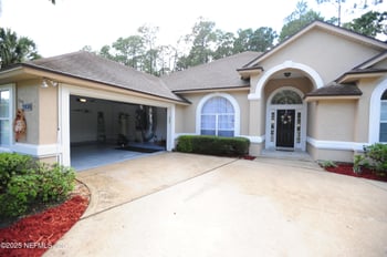9108 Timberlin Lake Rd, Jacksonville, FL 32256