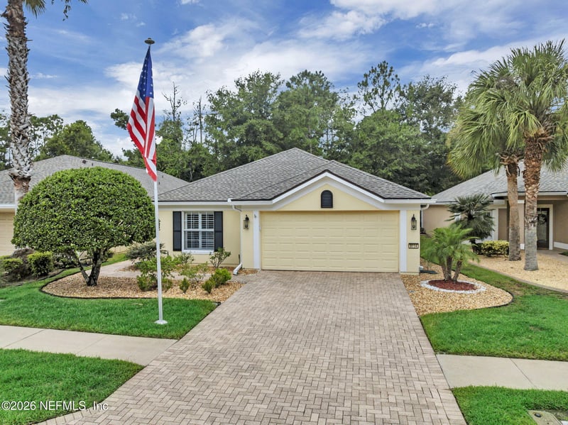 9114 Honeybee Ln, Jacksonville, FL 32256
