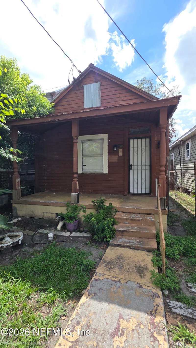 912 Ionia St, Jacksonville, FL 32206