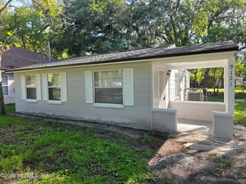 9121 Adams Ave, Jacksonville, FL 32208