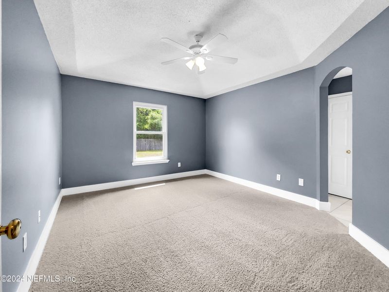 9122 Ridge Brier Ln, Jacksonville, FL 32225