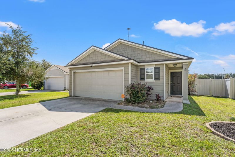 9124 Tapper Ct, Jacksonville, FL 32211