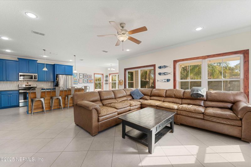 914 7th Ave N, Jacksonville Beach, FL 32250