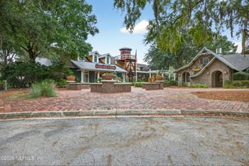 914 Oakland Hills Ave, Middleburg, FL 32068