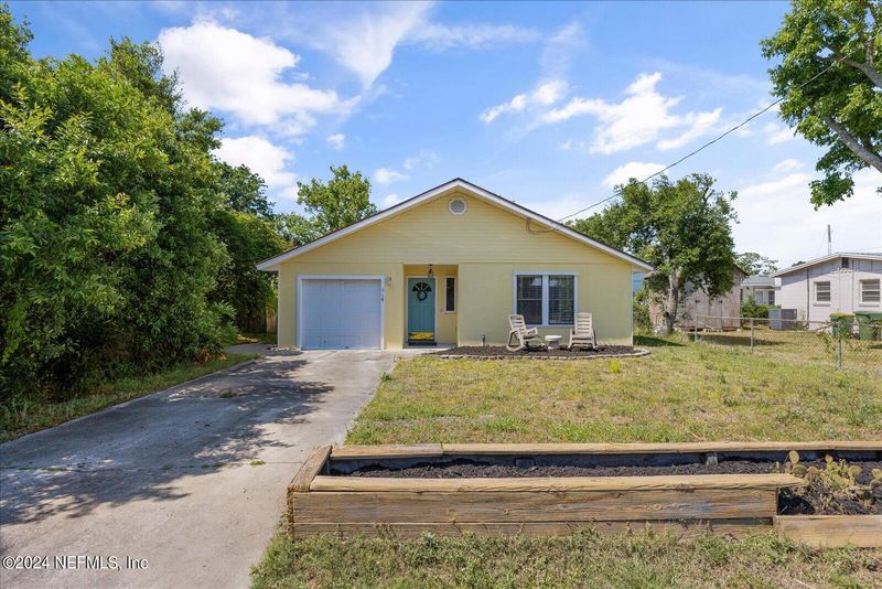 915 14th Ave S, Jacksonville Beach, FL 32250