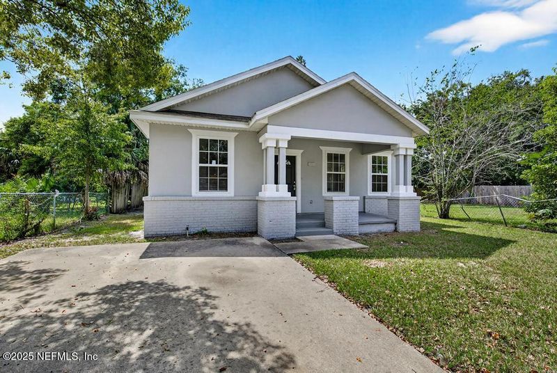 916 24th St W, Jacksonville, FL 32209