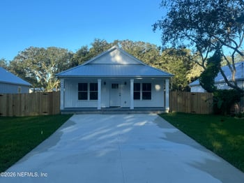 916 Kennedy Dr, St Augustine, FL 32084