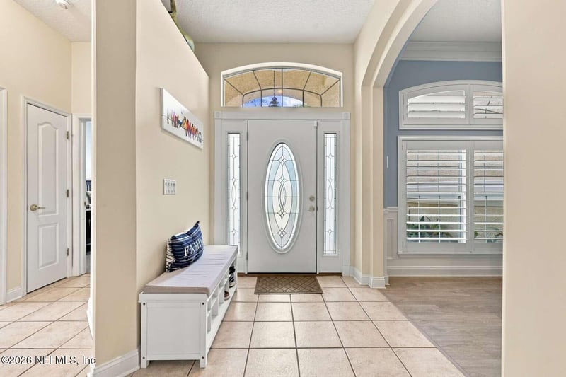 916 W Grist Mill Ct, Ponte Vedra Beach, FL 32082