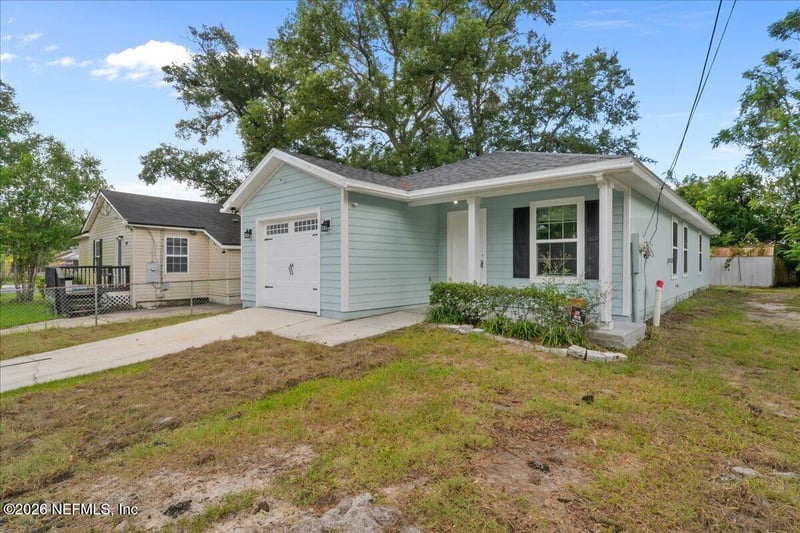 916 Wayne St, Jacksonville, FL 32208