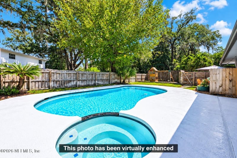 9163 Kings Colony Rd, Jacksonville, FL 32257