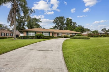 9167 Bay Cove Ln, Jacksonville, FL 32257
