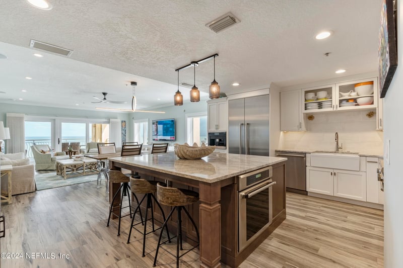 917 1st St N #501, Jacksonville Beach, FL 32250