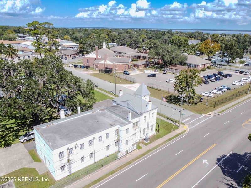 917 Ferris St, Green Cove Springs, FL 32043