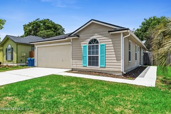 917 Majestic Cypress Dr N, Jacksonville, FL 32233