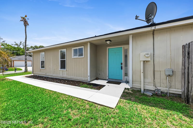 917 Majestic Cypress Dr N, Jacksonville, FL 32233