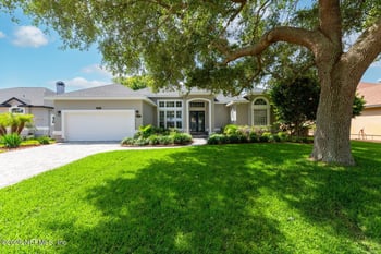 917 Oxford Dr, St Augustine, FL 32084