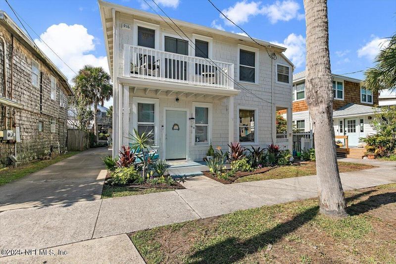918 First St, Neptune Beach, FL 32266