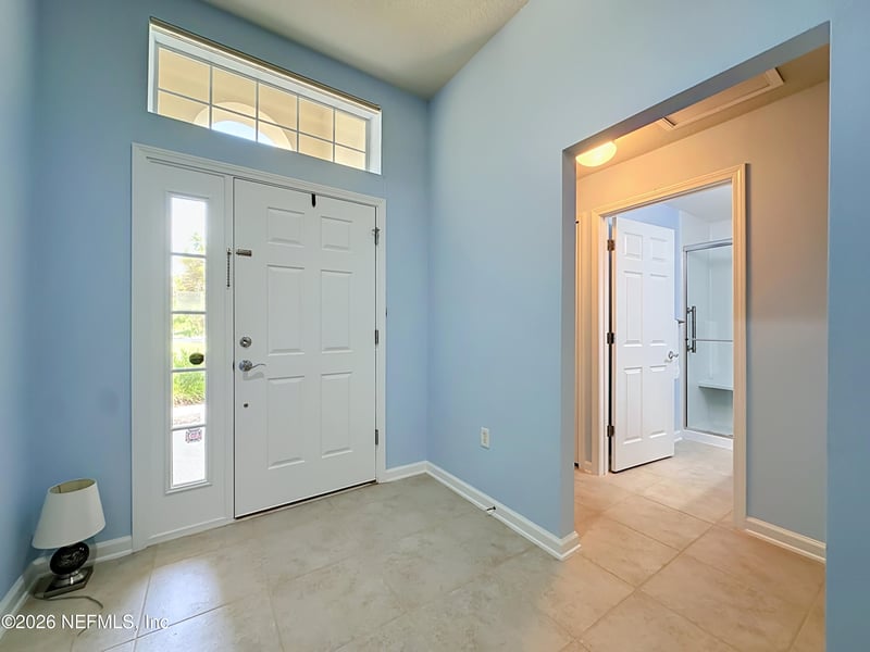9185 Rosewater Ln, Jacksonville, FL 32256