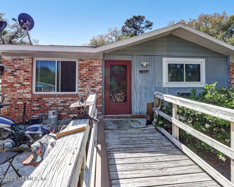 919 S 12th St, Fernandina Beach, FL 32034
