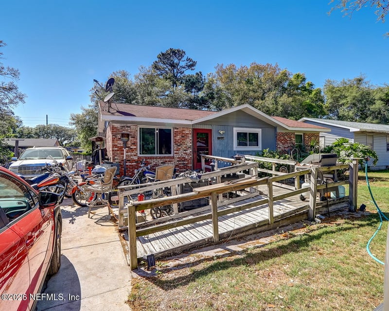 919 S 12th St, Fernandina Beach, FL 32034