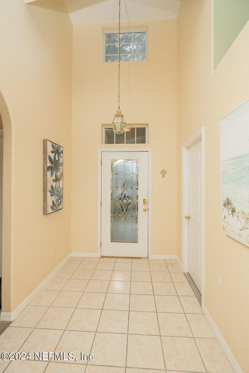 921 Ridgewood Ln, St Augustine, FL 32086