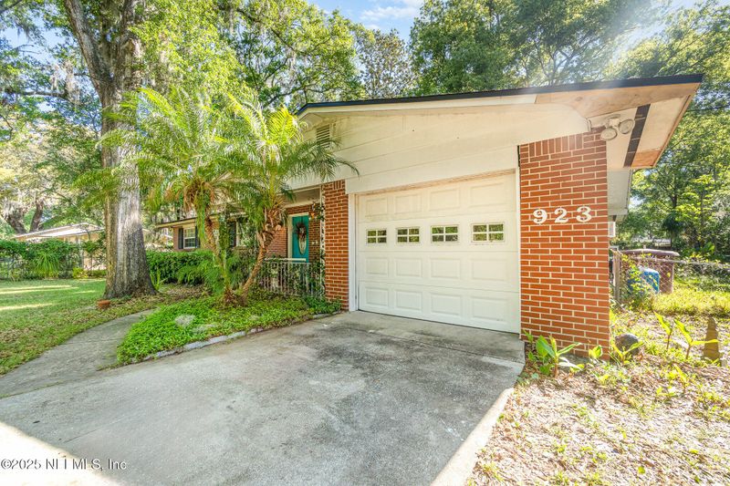 923 Fruit Cove Rd, St Johns, FL 32259