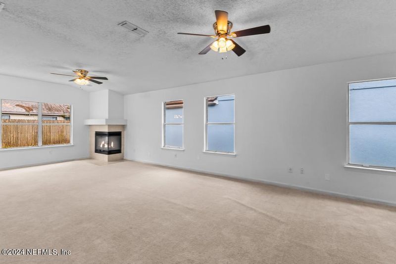 924 Majestic Cypress Dr N, Atlantic Beach, FL 32233