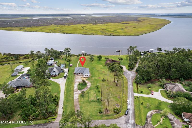 925 Eagle Bend Ct, Jacksonville, FL 32226