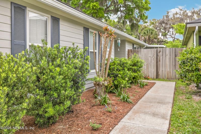 925 Majestic Cypress Dr N, Jacksonville, FL 32233