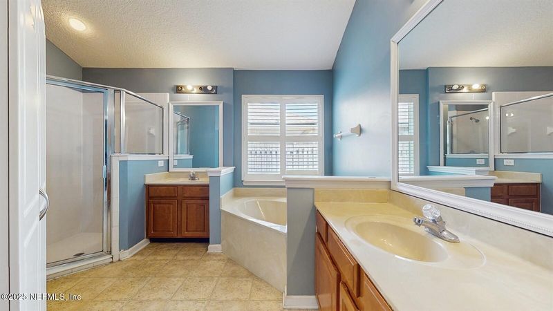 9254 Hawks Run Ln, Jacksonville, FL 32222