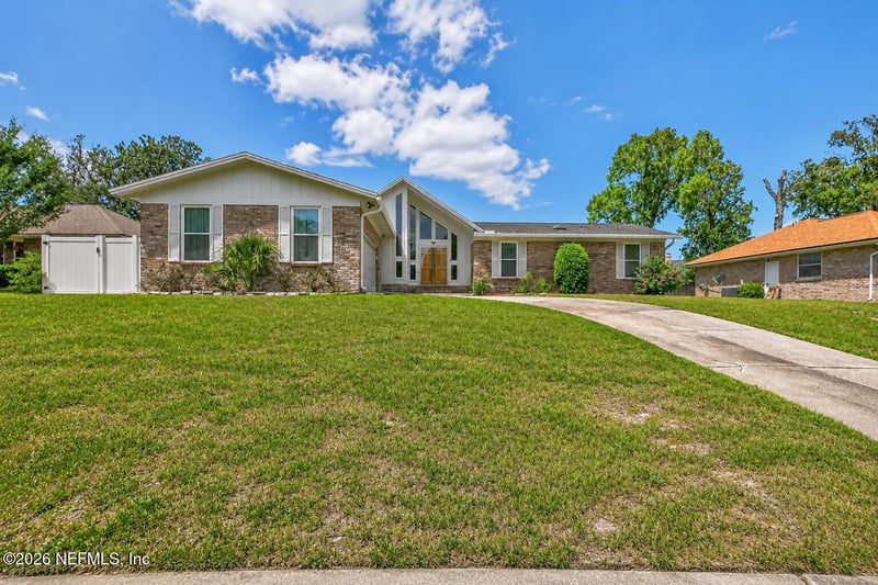 926 Longridge Ct, Orange Park, FL 32065