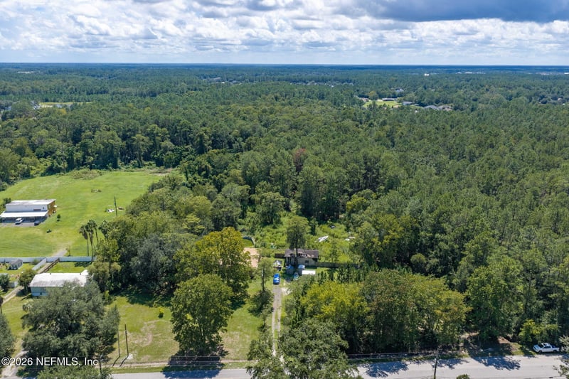 9296 Hipps Rd, Jacksonville, FL 32222