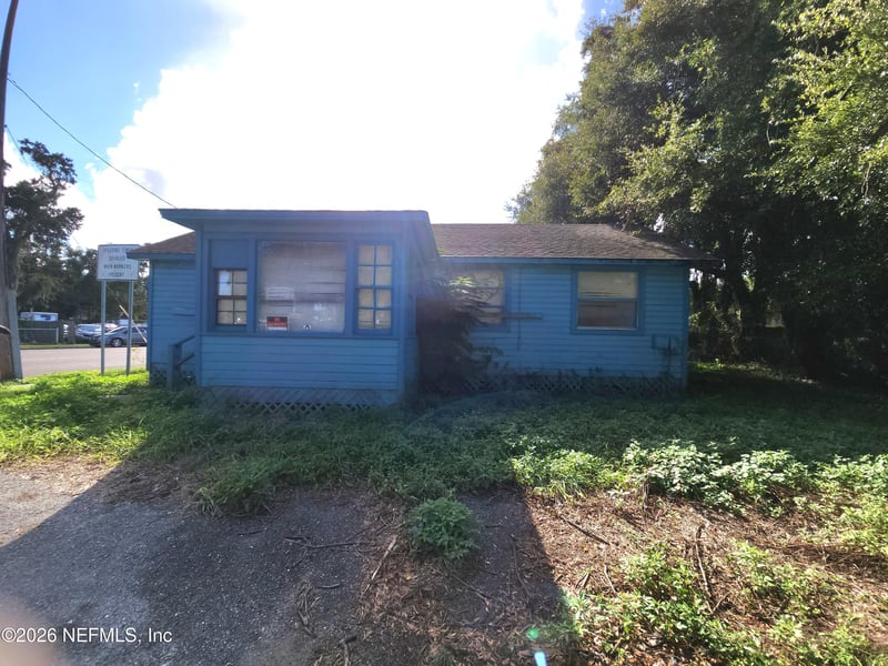 930 Cesery Blvd, Jacksonville, FL 32211
