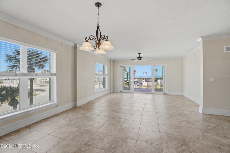 932 1st St N #203, Jacksonville Beach, FL 32250
