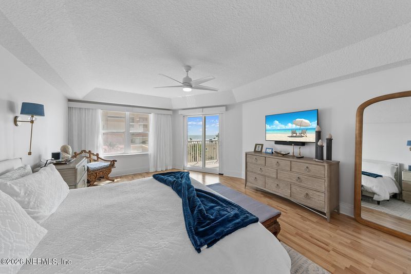 932 1st St N #501, Jacksonville Beach, FL 32250