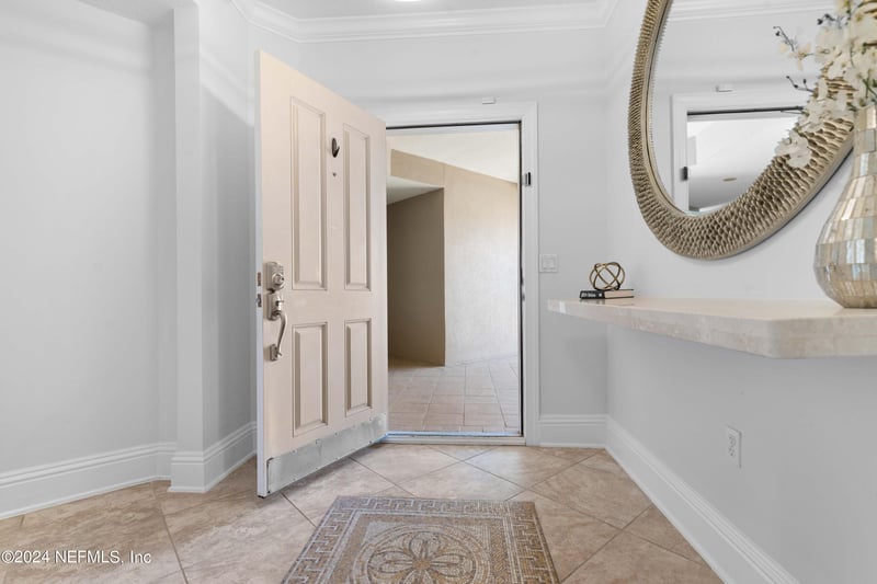 932 1st St N #603, Jacksonville Beach, FL 32250