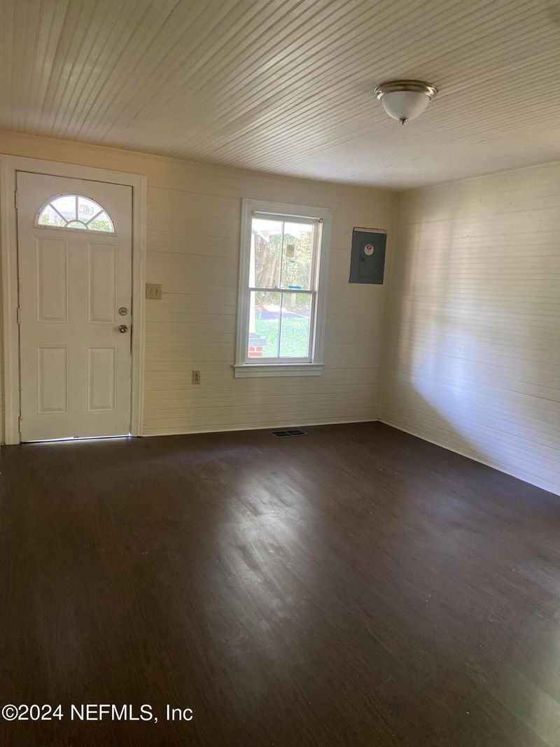 9323 5th Ave, Jacksonville, FL 32208