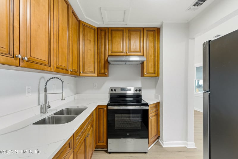 933 Ontario St, Jacksonville, FL 32254