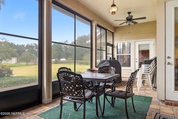 9331 Garden Overlook Ln, Jacksonville, FL 32219