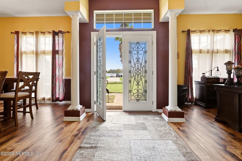 9331 Garden Overlook Ln, Jacksonville, FL 32219